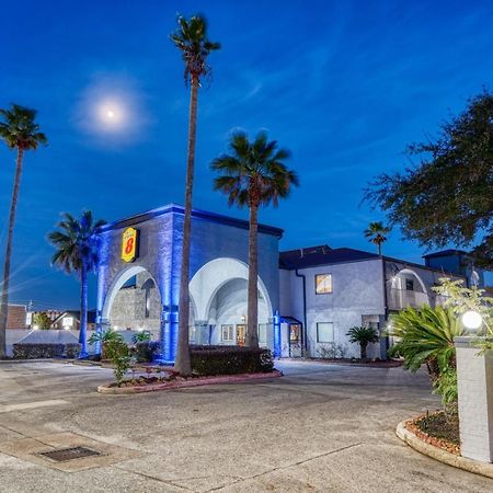Hotel Super 8 By Wyndham Houston Webster Nasa Exteriér fotografie