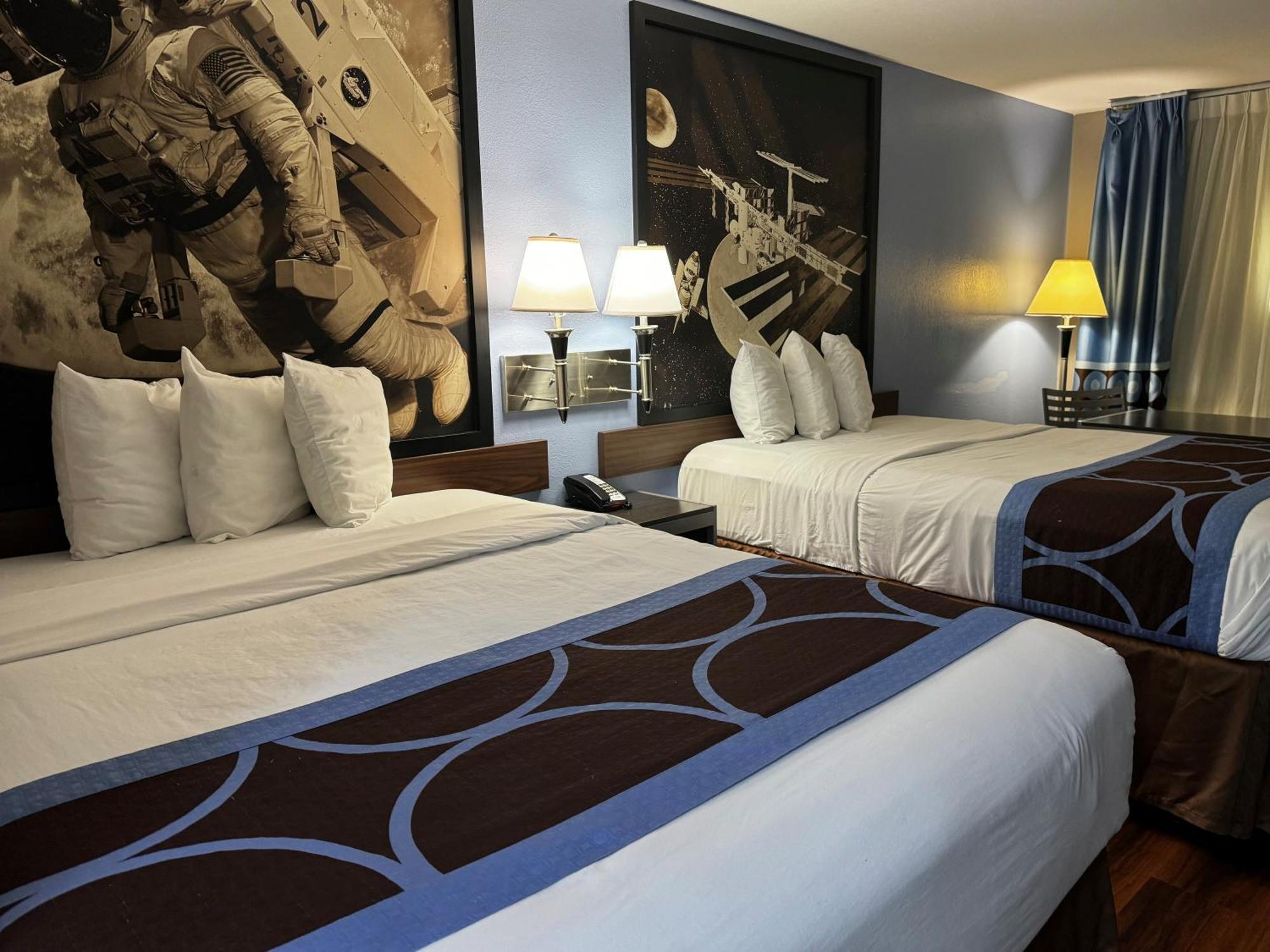 Hotel Super 8 By Wyndham Houston Webster Nasa Exteriér fotografie