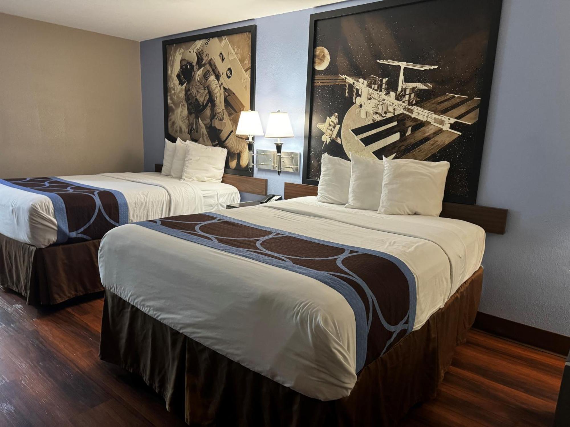 Hotel Super 8 By Wyndham Houston Webster Nasa Exteriér fotografie